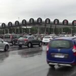 Vacances d'été : les routes déjà prises d'assaut
          Alors que les juillettistes débutent leurs vacances d'été, samedi 6 juillet, l'attention se porte sur le trafic autoroutier. Bison Futé a classé la journée en rouge sur l'ensemble du territoire.